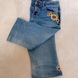 Fund RAISE- kid embroidered knee length jeans, 10